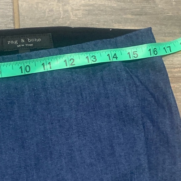 ⭐️EUC⭐️Really Cool Rag & Bone Cropped Skinny Jeans with Back Zip- Size 12 - Picture 9 of 14